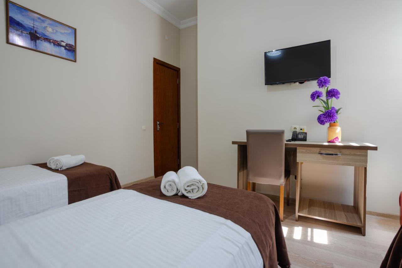 Daisi Sunset Hotel Batumi Exterior photo