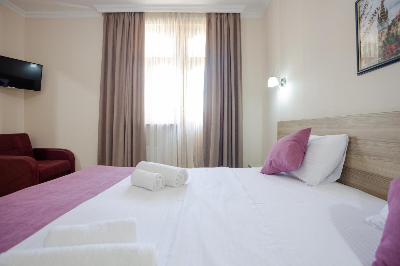 Daisi Sunset Hotel Batumi Exterior photo