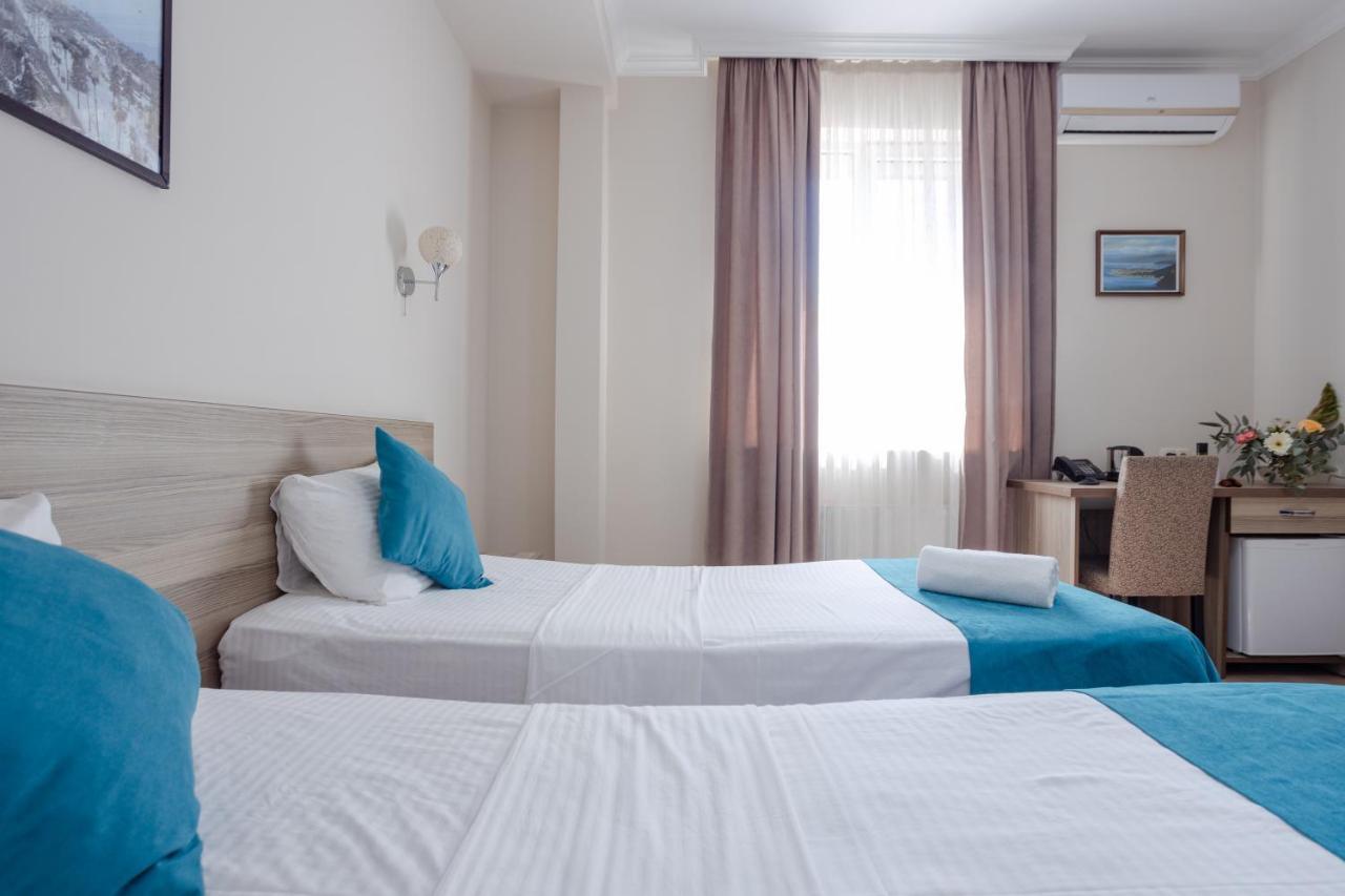 Daisi Sunset Hotel Batumi Exterior photo